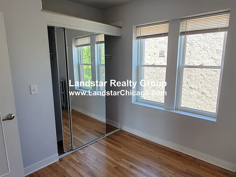 4606 N Kildare Ave #3W — Photo 12