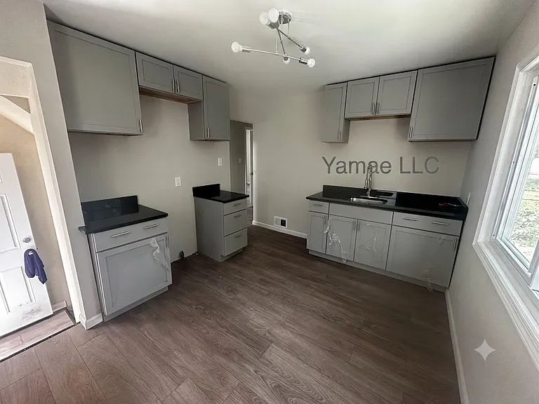 8300 Stout St — Photo 3