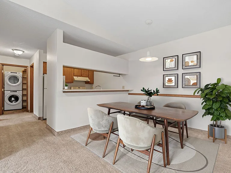 Cascade - 2 Bed / 1 Bath - 900 Sq.Ft.