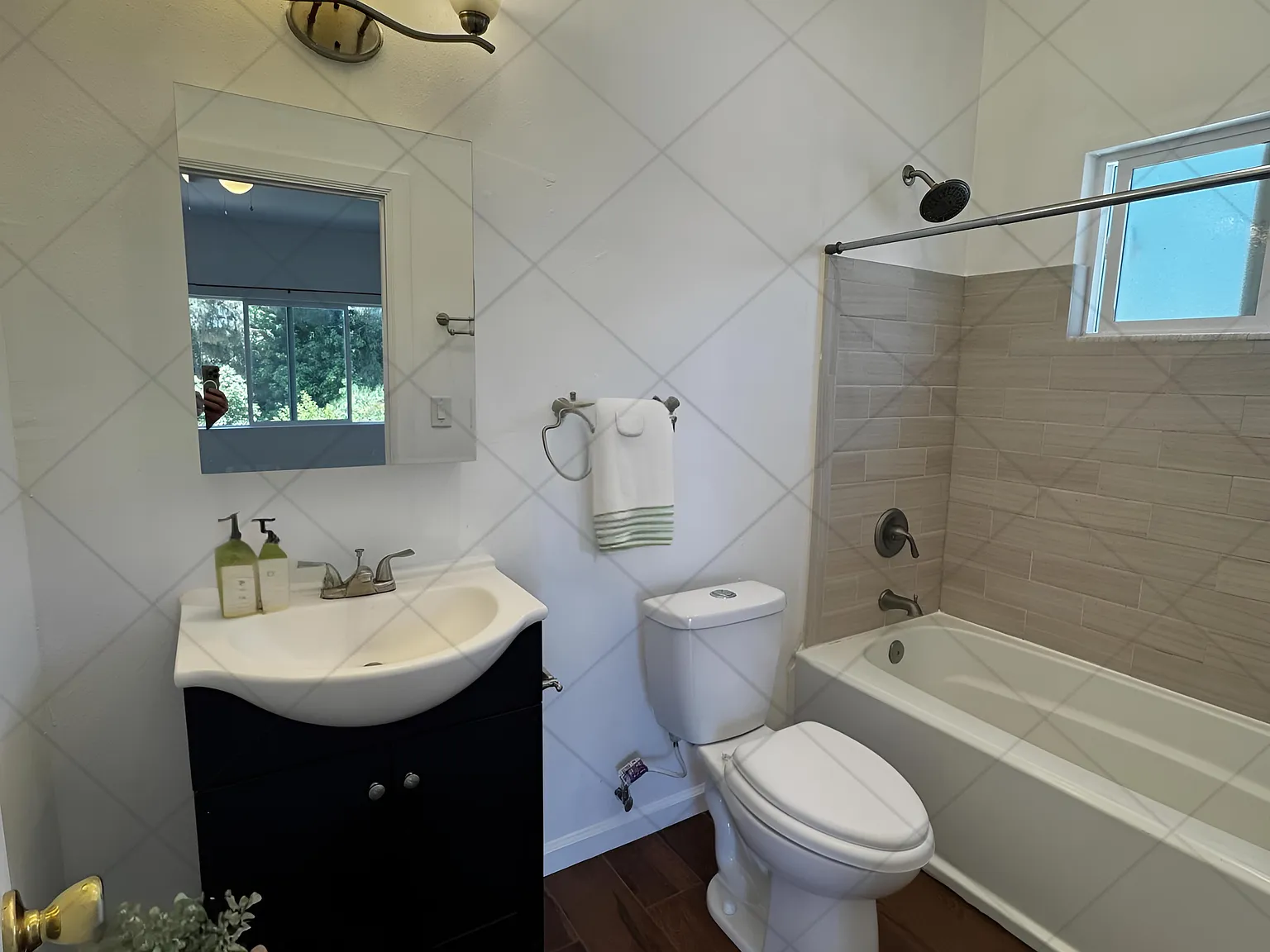 Studio, 400 sqft, $1,750 — Photo 4