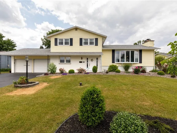 123 Colony Park Dr, Liverpool, NY 13088