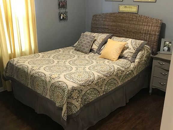 4th image of 125 Hansen Dr