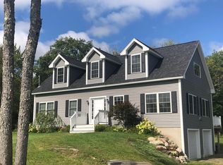 9 Perry Rd, Winterport, ME 04496