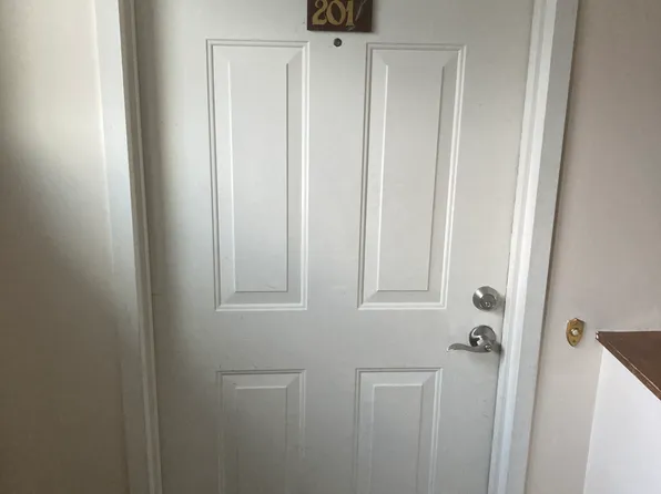 2 Evergreen Dr Unit 201, Milton, VT 05468