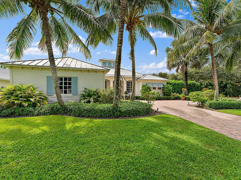 4 Tradewinds Cir — Photo 6