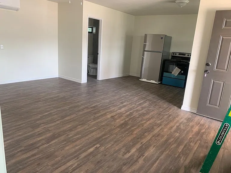 3484 Del Rio Blvd — Photo 6