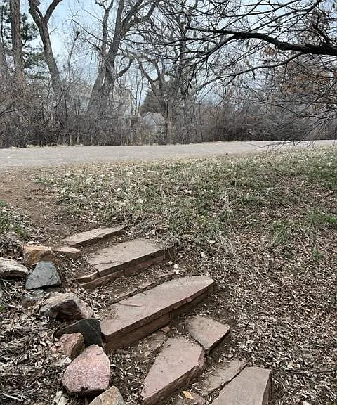 1854 E Lake Dr — Photo 32