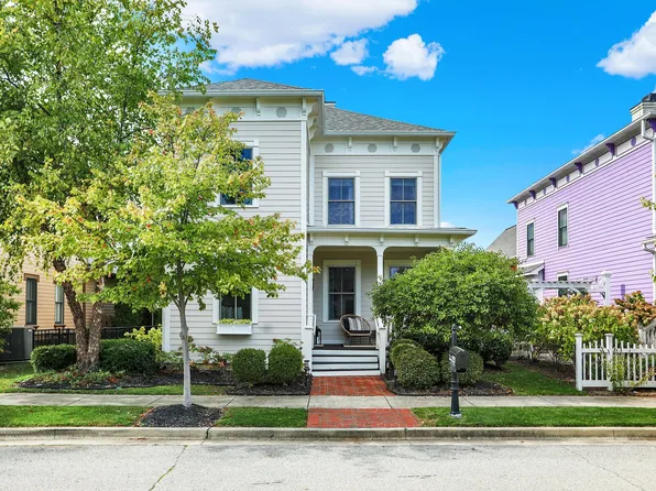 13054 Deerstyne Green St, Carmel, IN 46032