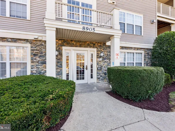 8905 Stone Creek Pl APT 303, Pikesville, MD 21208
