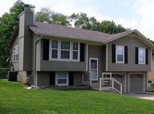 1700 N Lazy Branch Rd, Independence, MO 64058