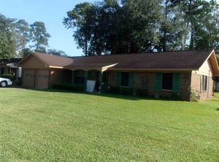 940 Lamar St, Vidor, TX 77662
