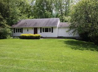 1980 Liberty Rd, Stow, OH 44224
