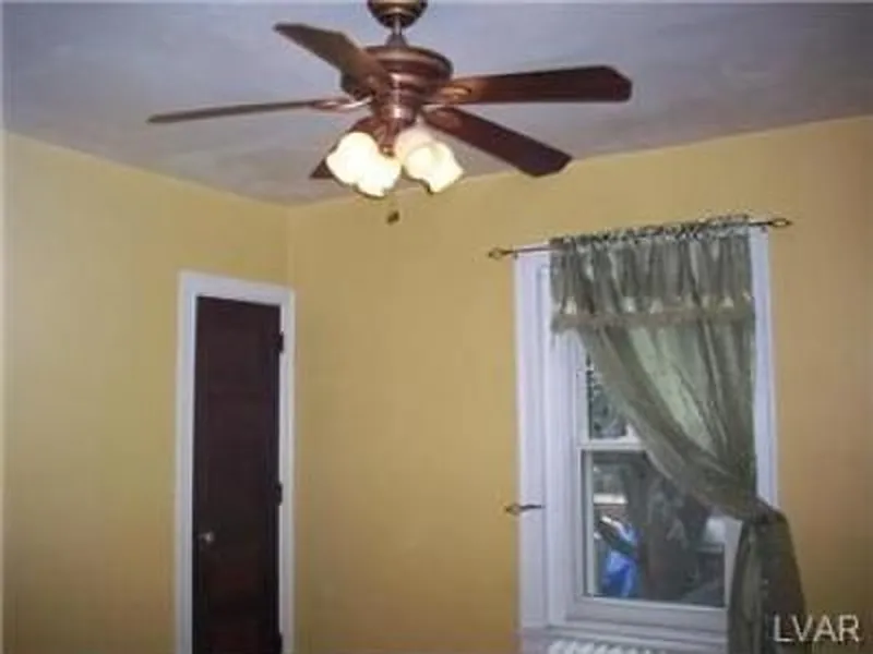 Thumbnail 14
