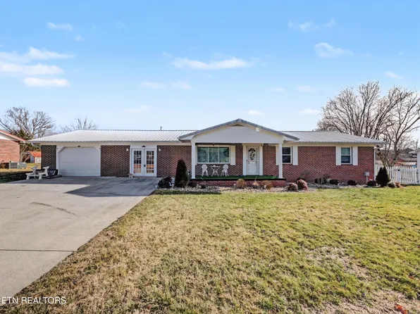 232 Farris Cir, La Follette, TN 37766
