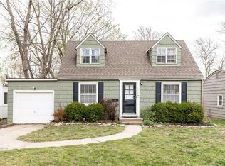 7735 Walnut St, Kansas City, MO 64114