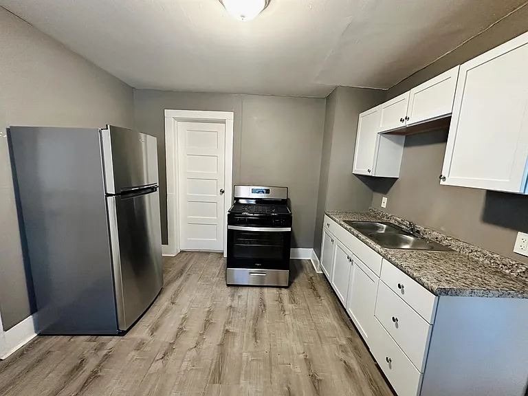 2120 Robin St #1 — Photo 9