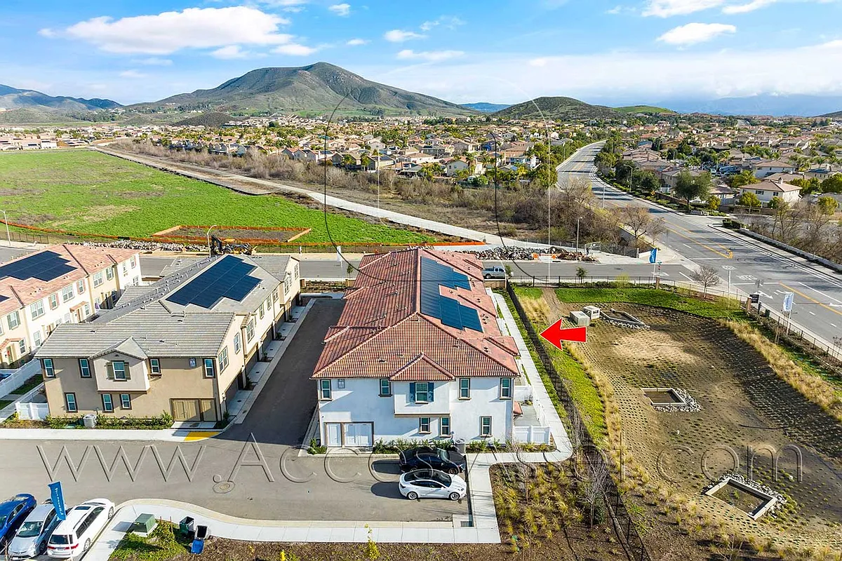Building Photo - 34495 Agave Dr #1105