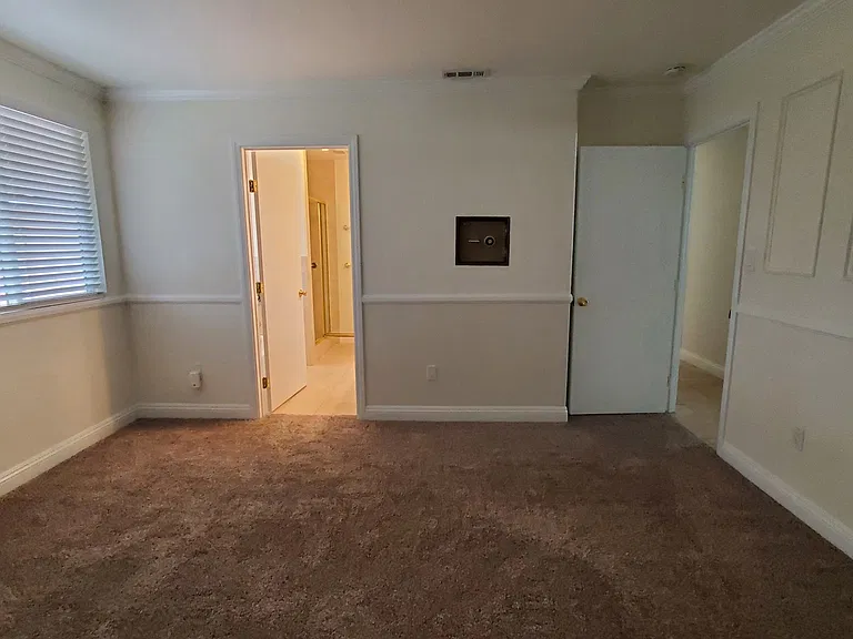 8856 Jackie Dr — Photo 9