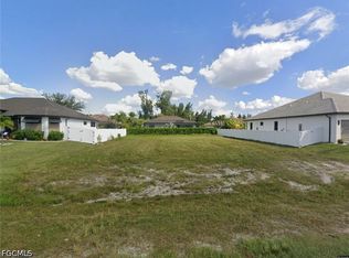 119 SW 35th Ave, Cape Coral, FL 33991