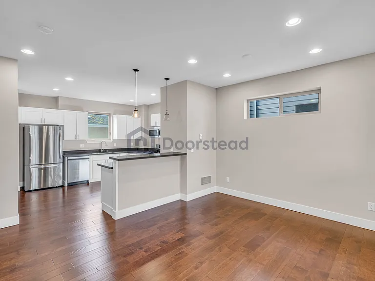 23418 55th Ave W #B — Photo 10