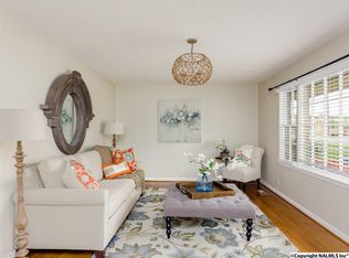 902 Mountain Gap Rd SE, Huntsville, AL 35803