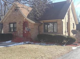 213 W Page St, Elkhorn, WI