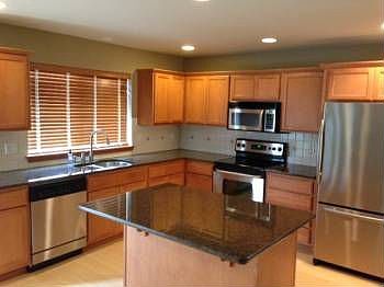 2nd image of 2509 Camas Ave NE