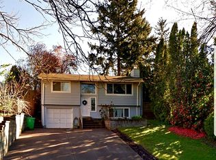 3016 SW Carolina St, Portland, OR 97239