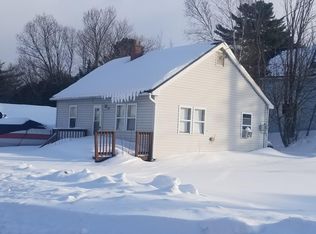 18 Access Hwy, Limestone, ME 04750