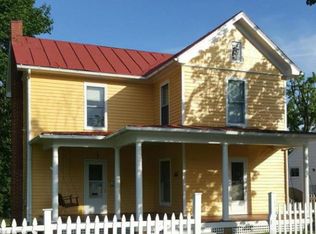 361 Shaffer St, Woodstock, VA 22664