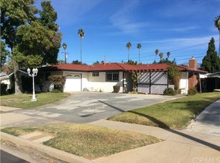 11 Brookdale Dr, Redlands, CA 92373