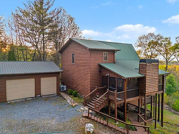 4th image of 431 Sunrock Mountain Rd