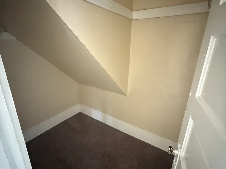 318 Gibson St #2 — Photo 18