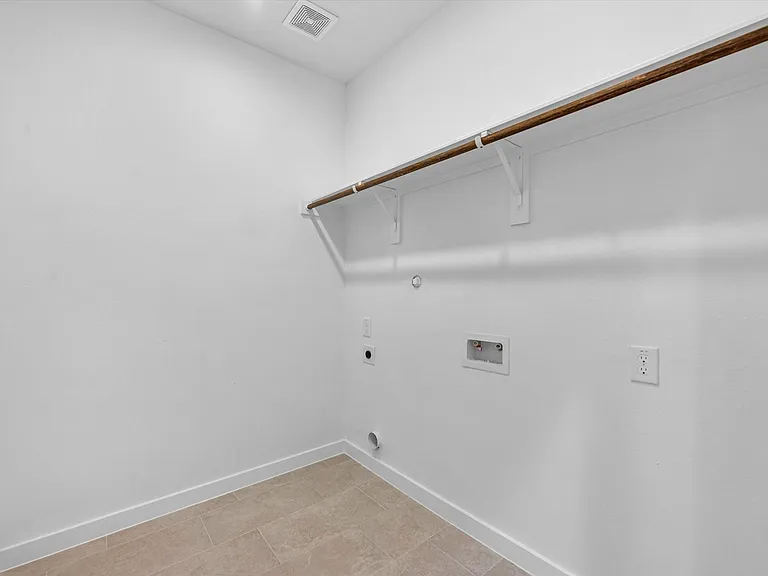 5201 Kenilwood Dr #A — Photo 21