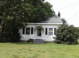 108 W Sycamore St, Zebulon, NC 27597
