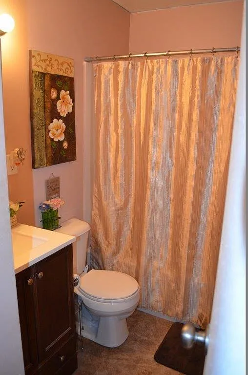 3 bed, 950 sqft, $950 — Photo 3