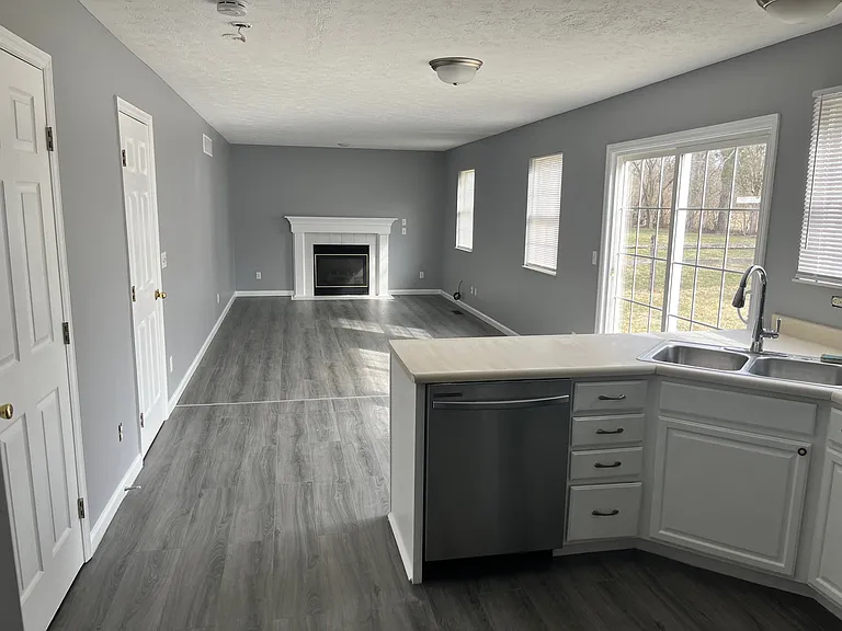 6815 Midnight Sun Dr — Photo 9