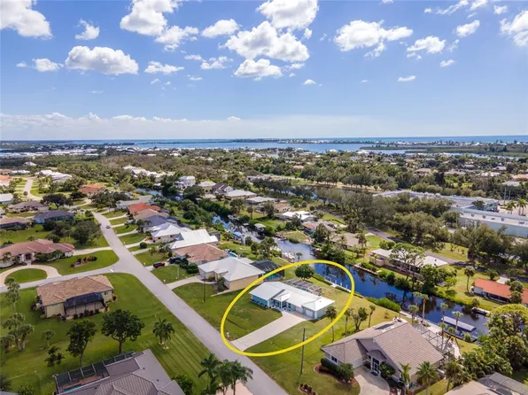 4636 Arlington Dr, Placida, FL 33946