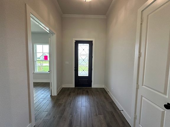 4th image of 370 Cobb Rd