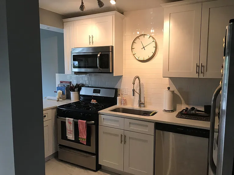 Plaza House — Photo 37