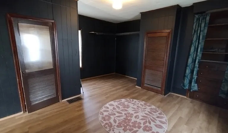 226 Beaver Ave NE #C — Photo 3