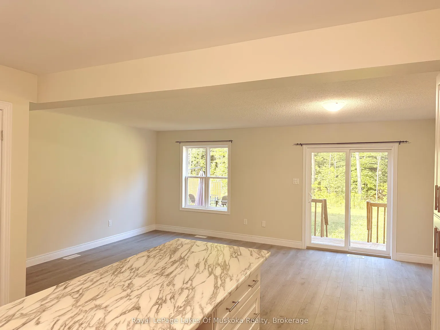 3 bed, $2,500 — Photo 2
