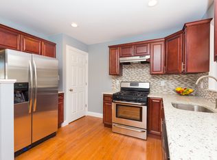 24 Rector Pl, Bloomfield, NJ 07003