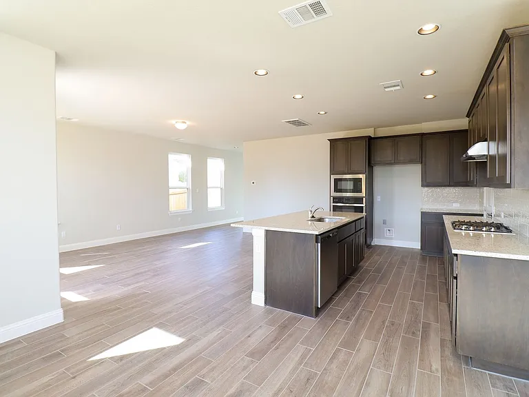105 Bent Trail Ln — Photo 7