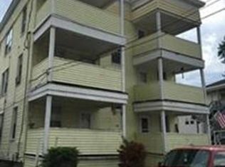 19 Hope St APT 3L, Chicopee, MA 01013