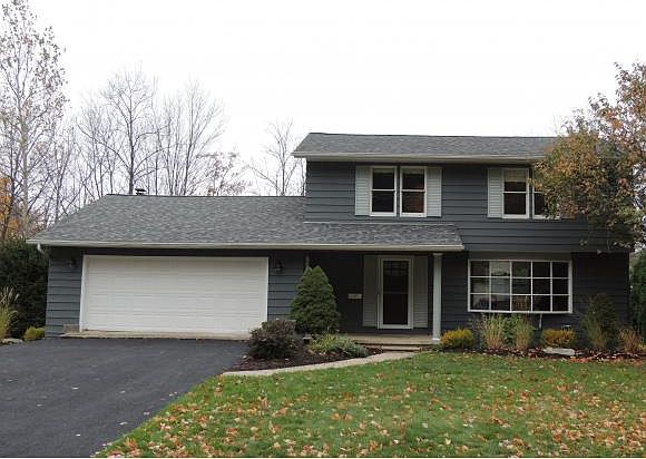 1st image of 821 Rosewood Ter