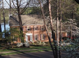 2350 Milstead Cir NE, Marietta, GA 30066