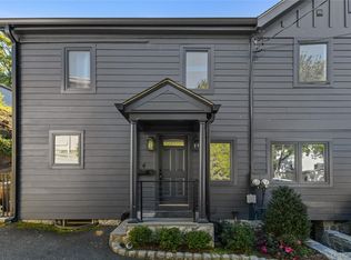 4 Elizabeth St #2, Rye, NY 10580