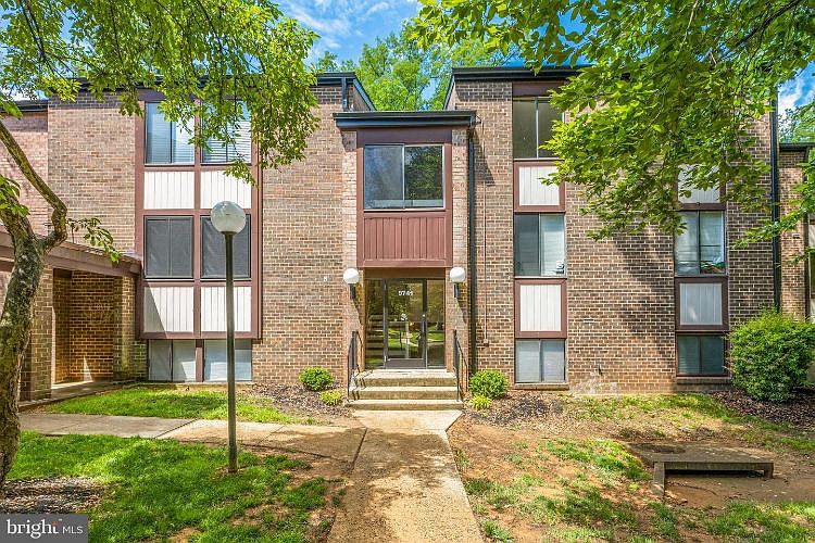 1st image of 9741 Kings Crown Ct APT 202