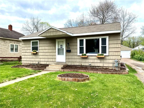 920 Cameron Trail, Eau Claire, WI 54703